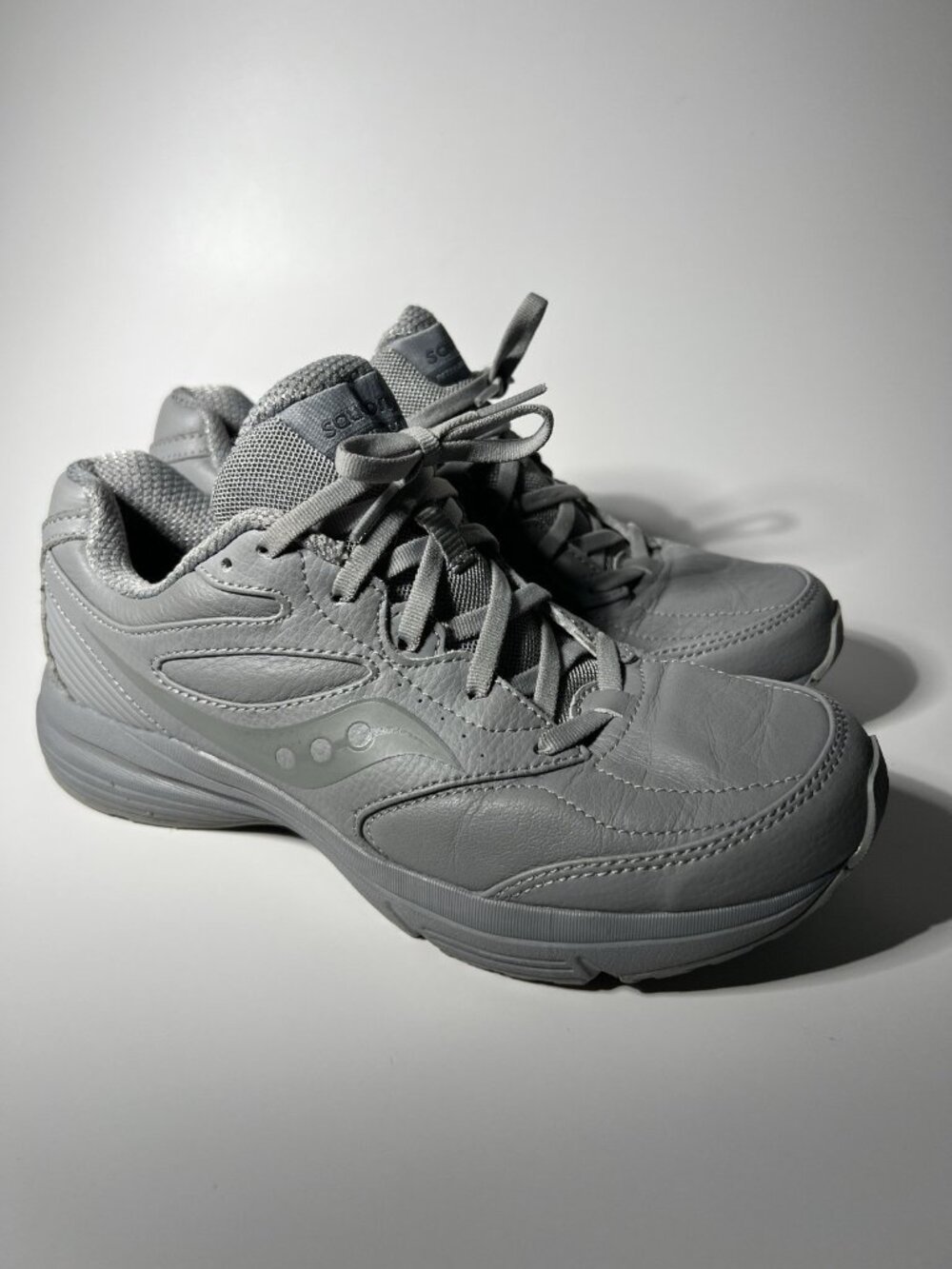 Saucony Integrity Walker 3 Women’s Walking Shoes Size 8 Gray Leather
